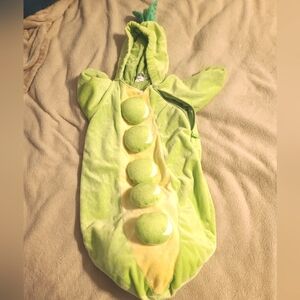 Infant baby 0-6 months pea pod zip up Halloween costume